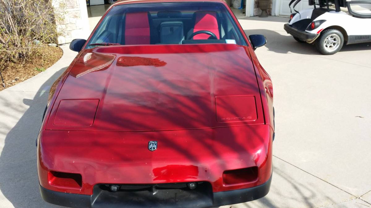 Pontiac-fiero-se-1987-red-13