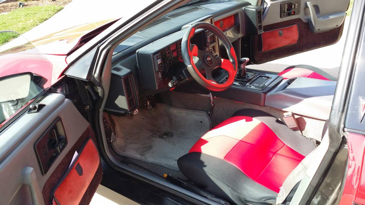 Pontiac-fiero-se-1987-red-9