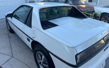 Pontiac-fierro-1987-white-4
