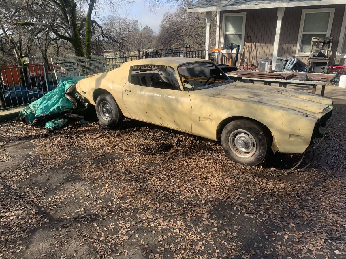 Pontiac-firebird-1971-3
