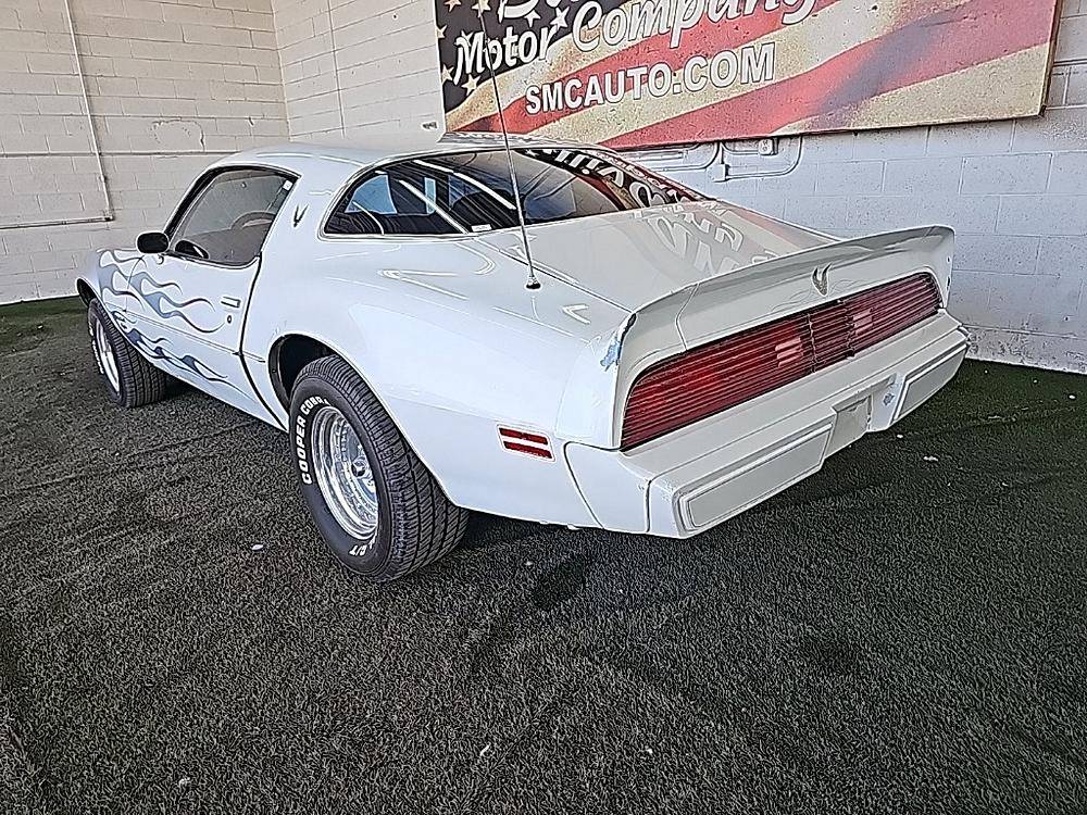 Pontiac-firebird-1979-custom-1