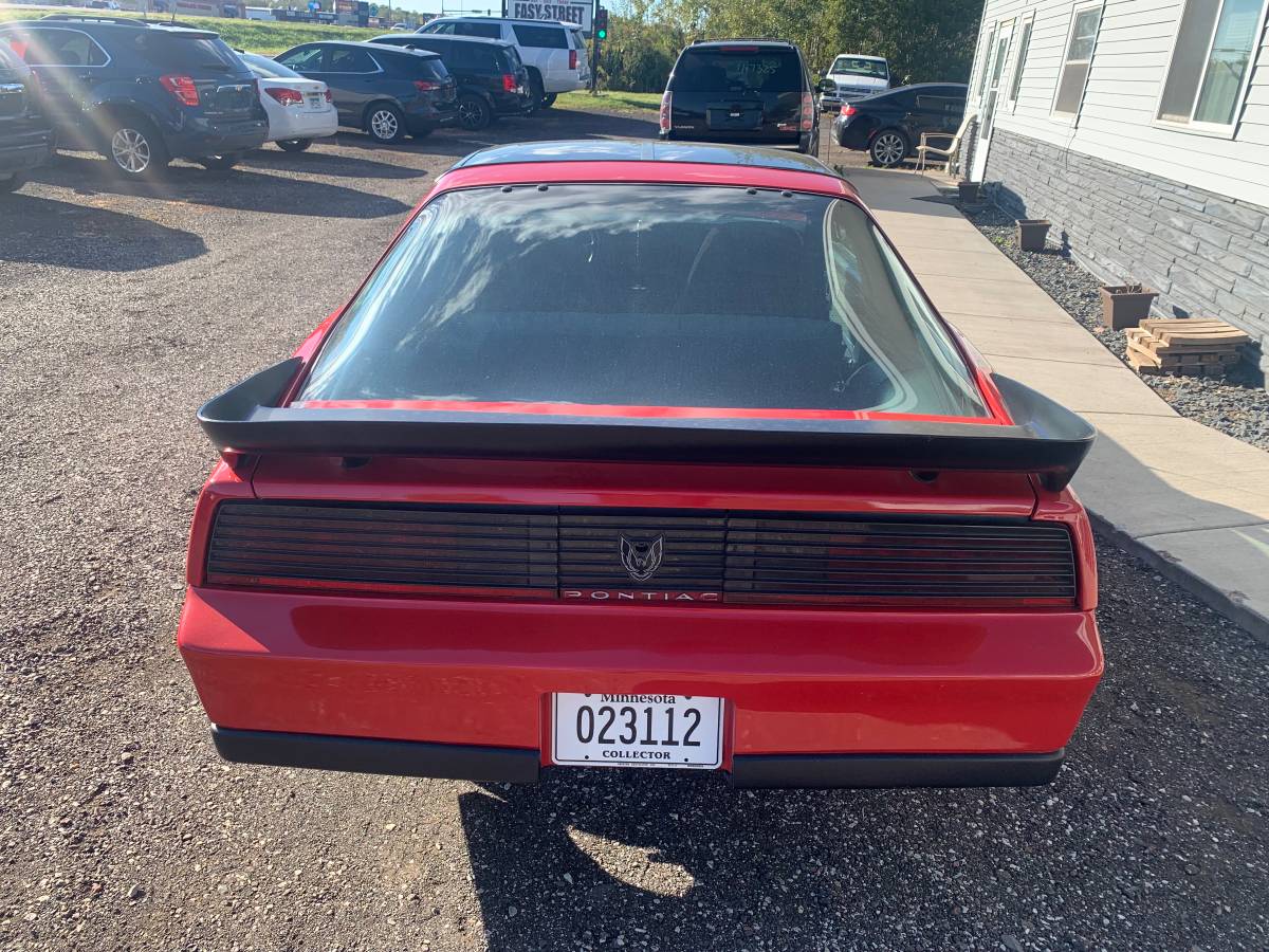 Pontiac-firebird-1984-3