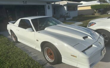 Pontiac-firebird-1984-white-2