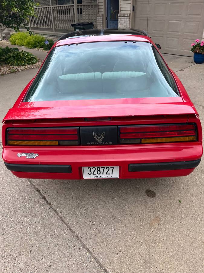 Pontiac-firebird-1987-red-4