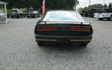 Pontiac-firebird-1991-black-3