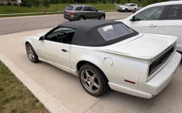 Pontiac-firebird-1992-white