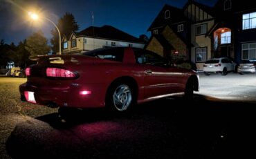Pontiac-firebird-1993-red-1