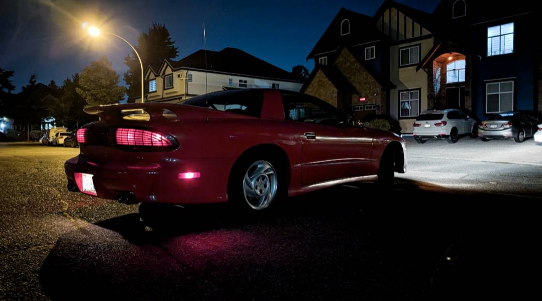 Pontiac-firebird-1993-red-1