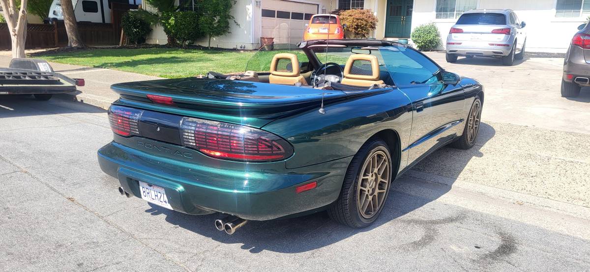 Pontiac-firebird-1994-green-11