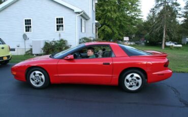Pontiac-firebird-1994-red