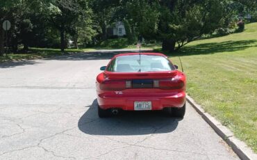 Pontiac-firebird-1995-red-1