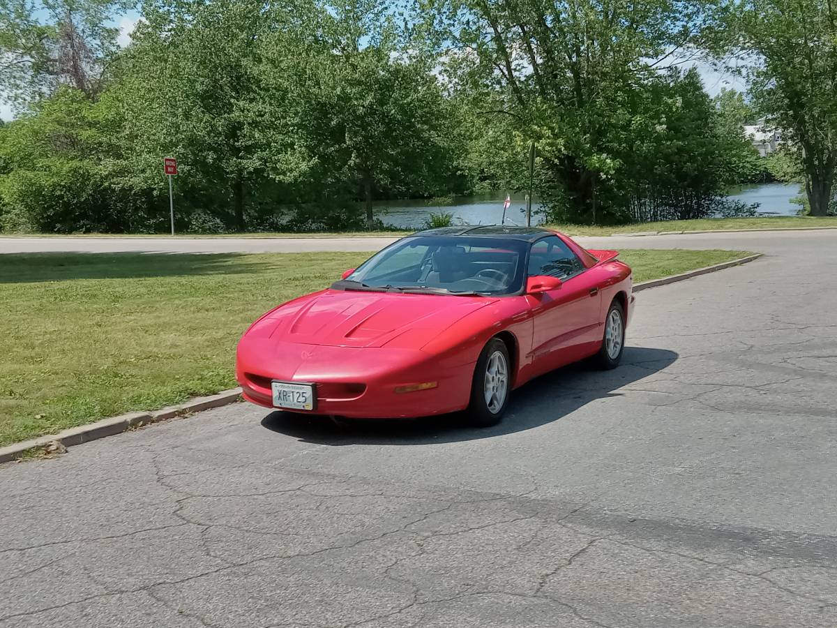 Pontiac-firebird-1995-red-4
