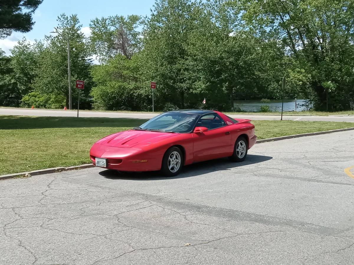 Pontiac-firebird-1995-red