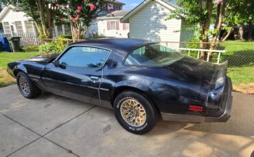 Pontiac-firebird-formula-1979-black-2