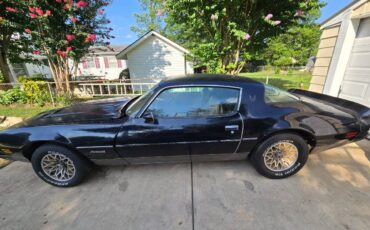 Pontiac-firebird-formula-1979-black-3