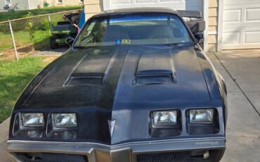 Pontiac-firebird-formula-1979-black