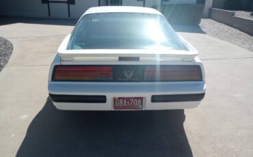 Pontiac-firebird-formula-1990-white-4
