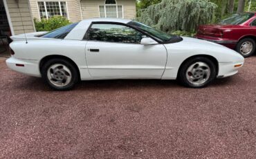 Pontiac-firebird-s-1994-white-11