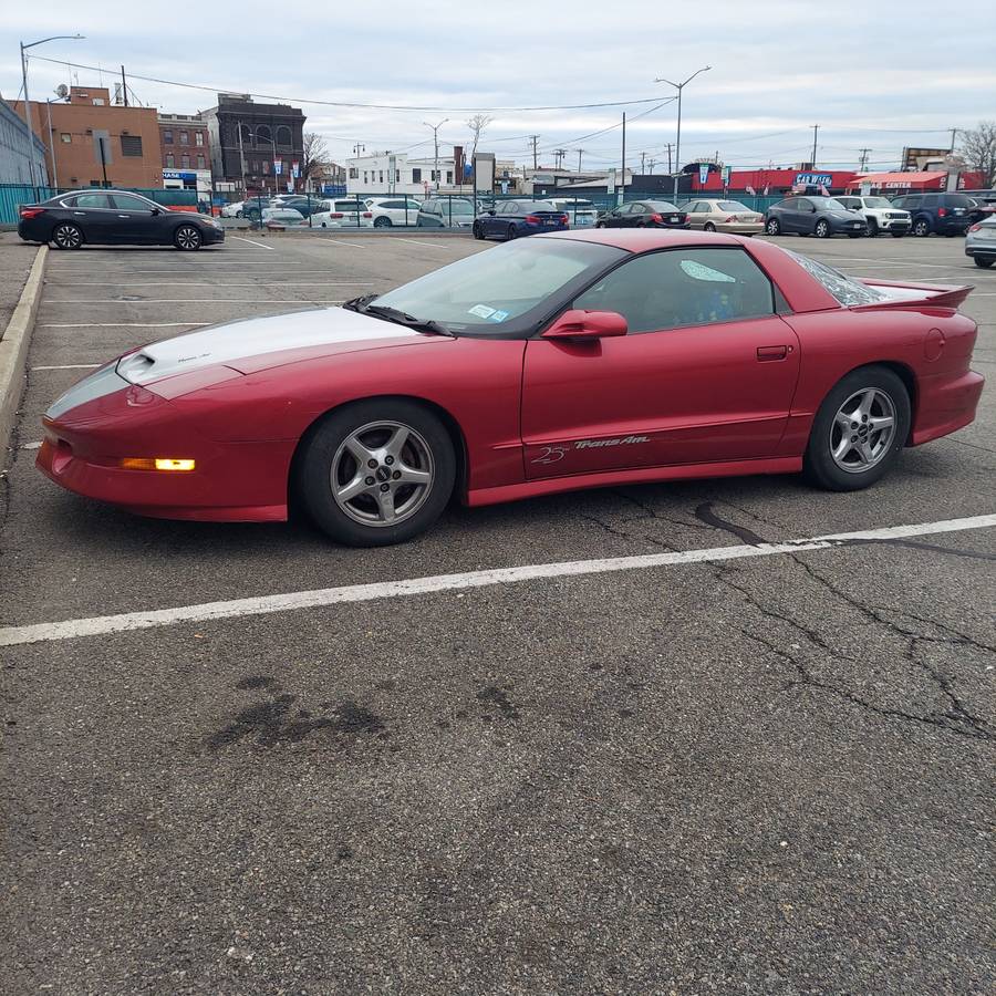 Pontiac-firebird-tr-1994-red-7