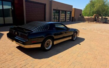 Pontiac-firebird-trans-am-1985-black-2