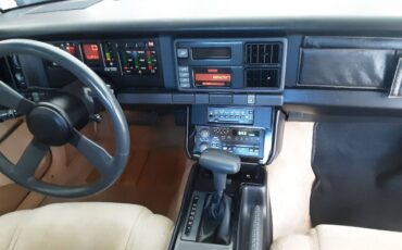 Pontiac-firebird-trans-am-1987-black-9