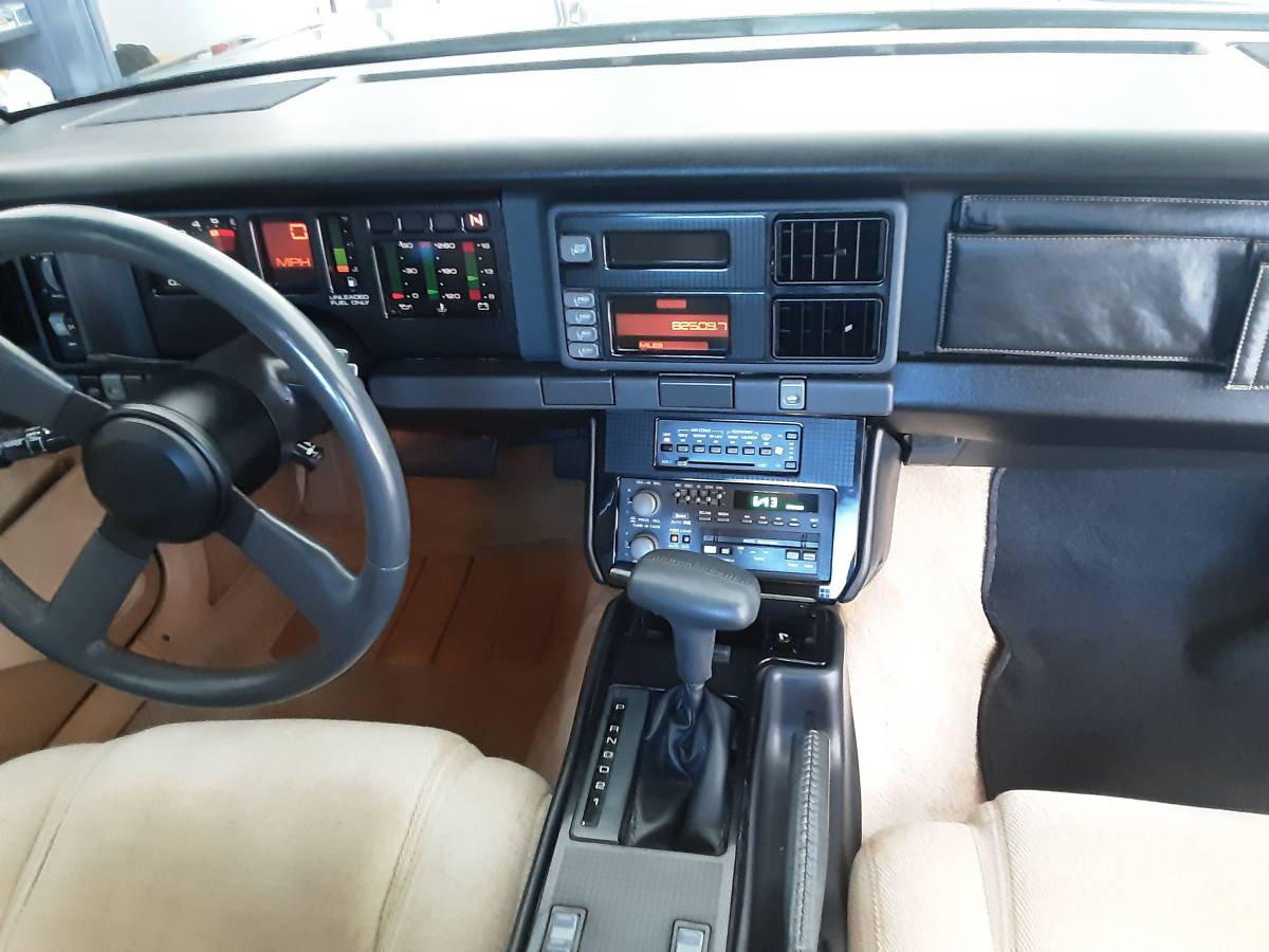 Pontiac-firebird-trans-am-1987-black-9