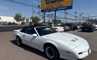 Pontiac-firebird-trans-am-1991-white-4