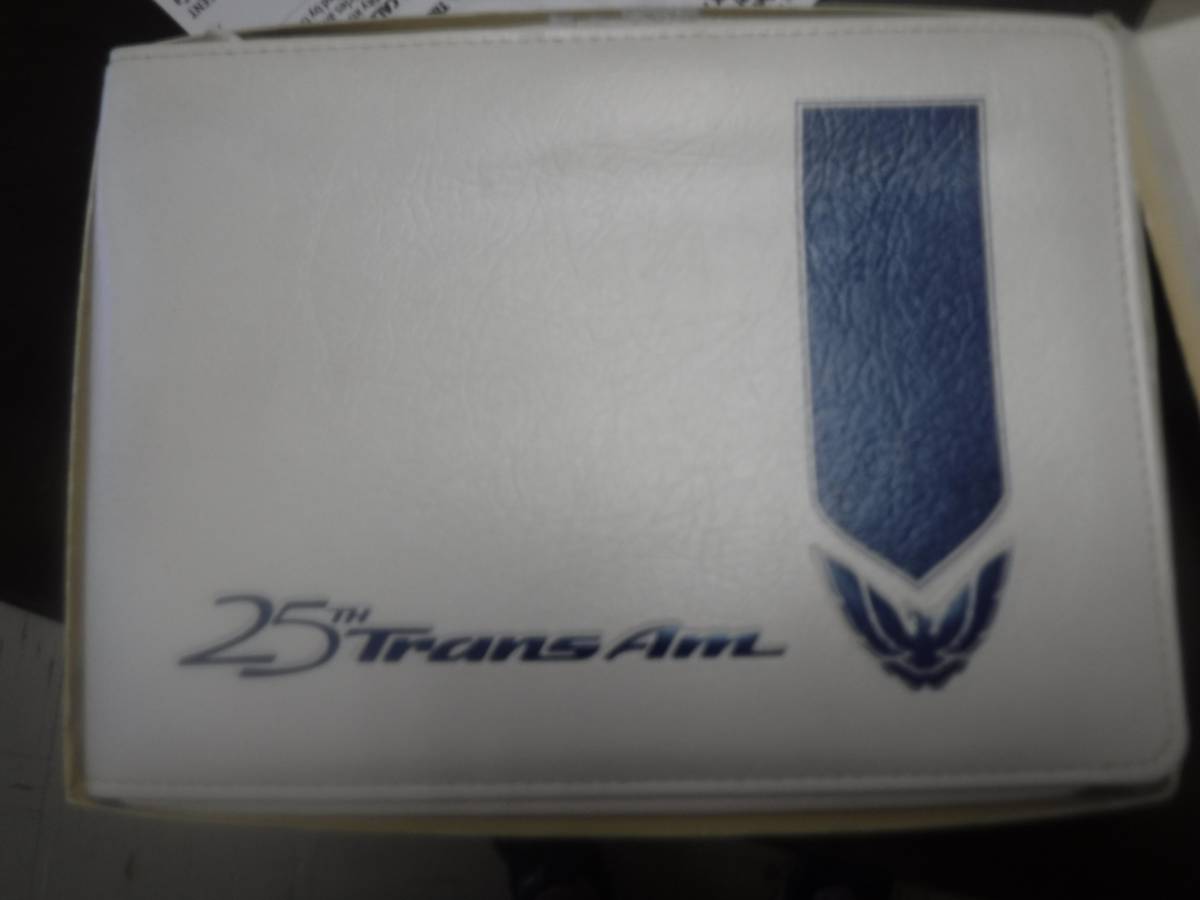 Pontiac-firebird-trans-am-1994-white-1