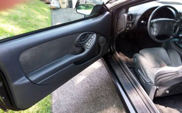 Pontiac-firebird-trans-am-gt-1994-black-7