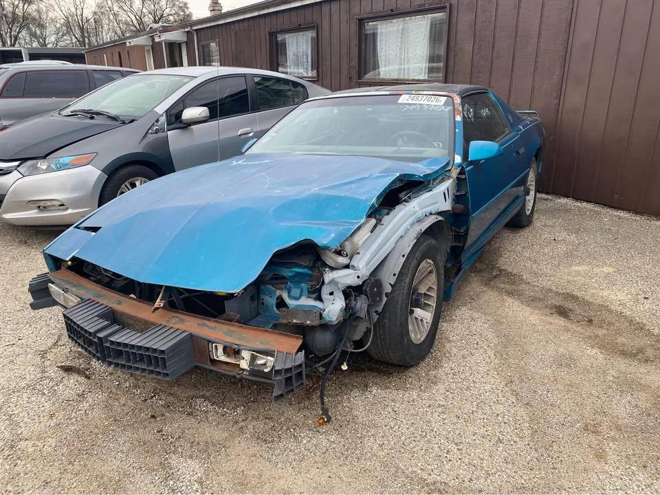 Pontiac-firebird-trans-am-hatchback-2d-1992-blue-6