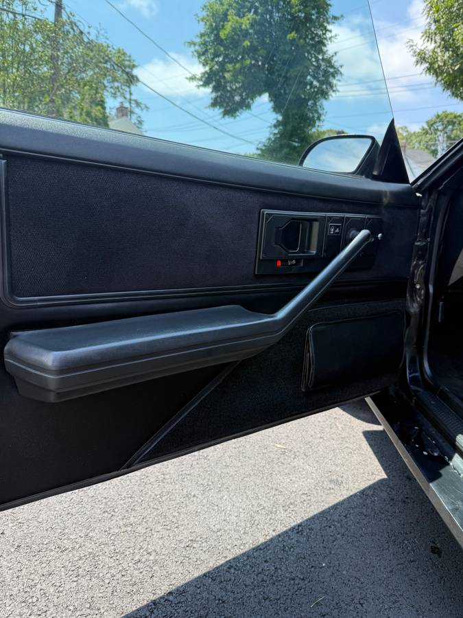 Pontiac-firebird-trans-am-ws6-1989-black-13