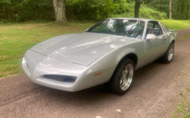 Pontiac-formula-1991-3