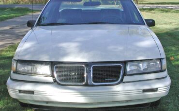 Pontiac-grand-am-1991-white-1