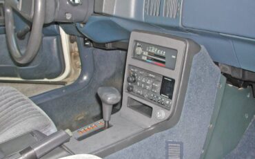 Pontiac-grand-am-1991-white-19