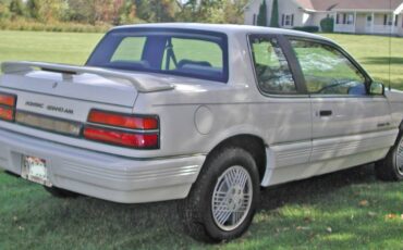 Pontiac-grand-am-1991-white-2