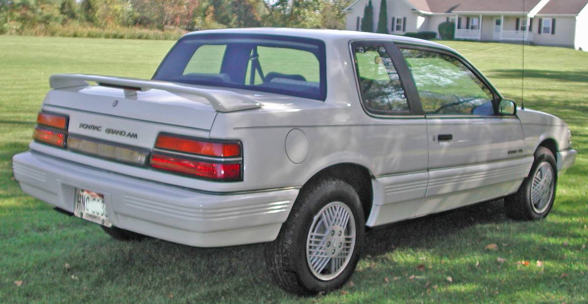Pontiac-grand-am-1991-white-2