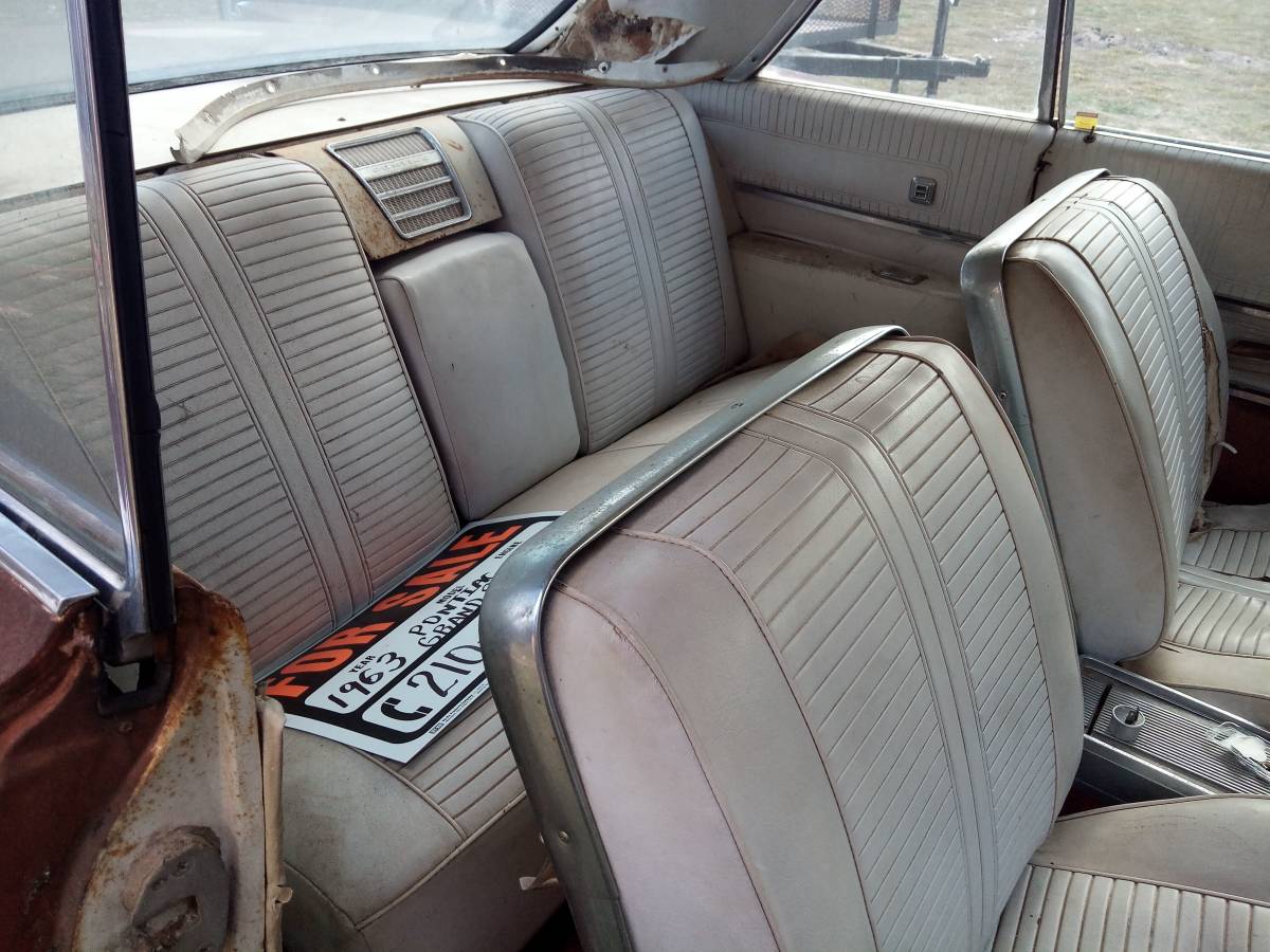 Pontiac-grand-prix-1963-grey-1