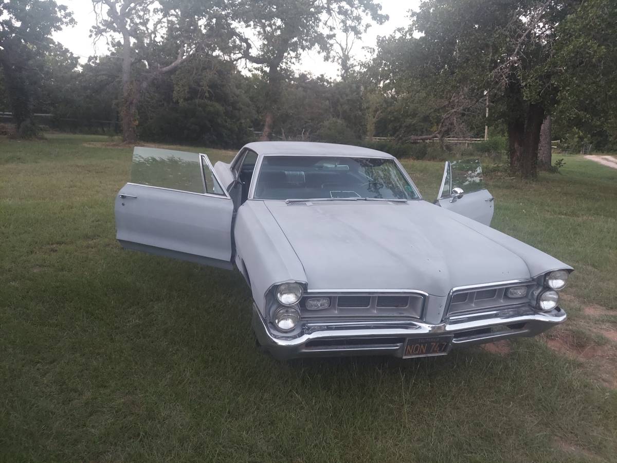 Pontiac-grand-prix-1965-grey-2