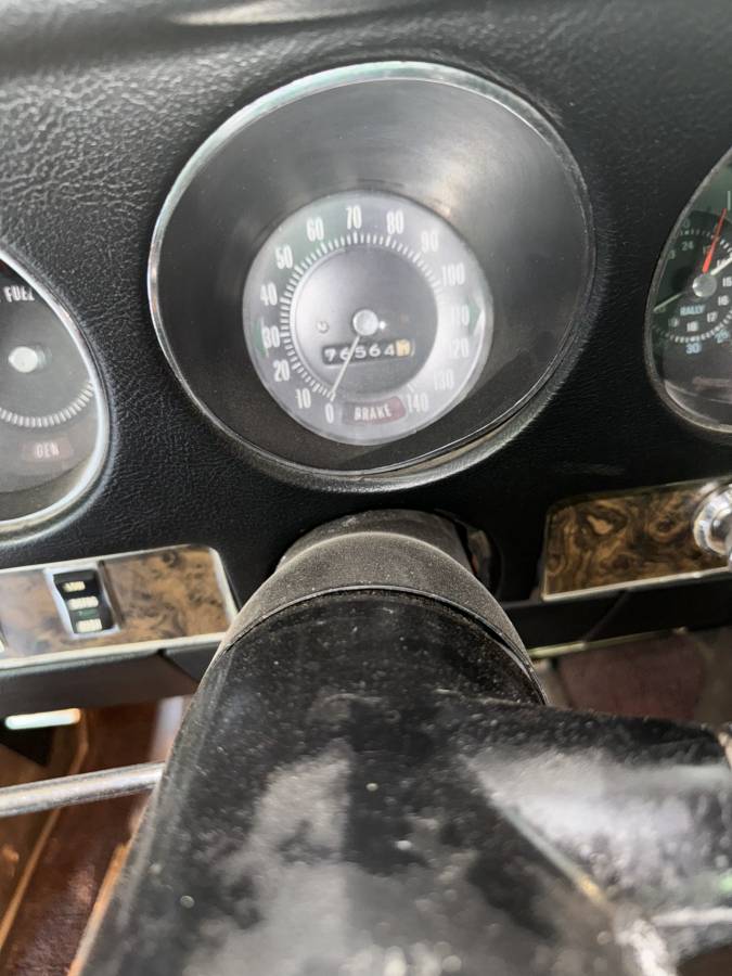 Pontiac-grand-prix-1969-brown-11