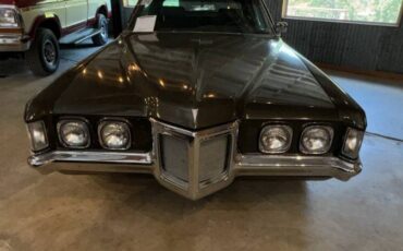 Pontiac-grand-prix-1969-brown
