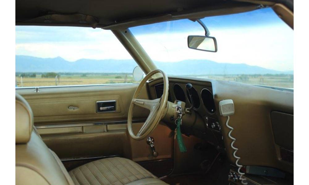 Pontiac-grand-prix-1970-green-12