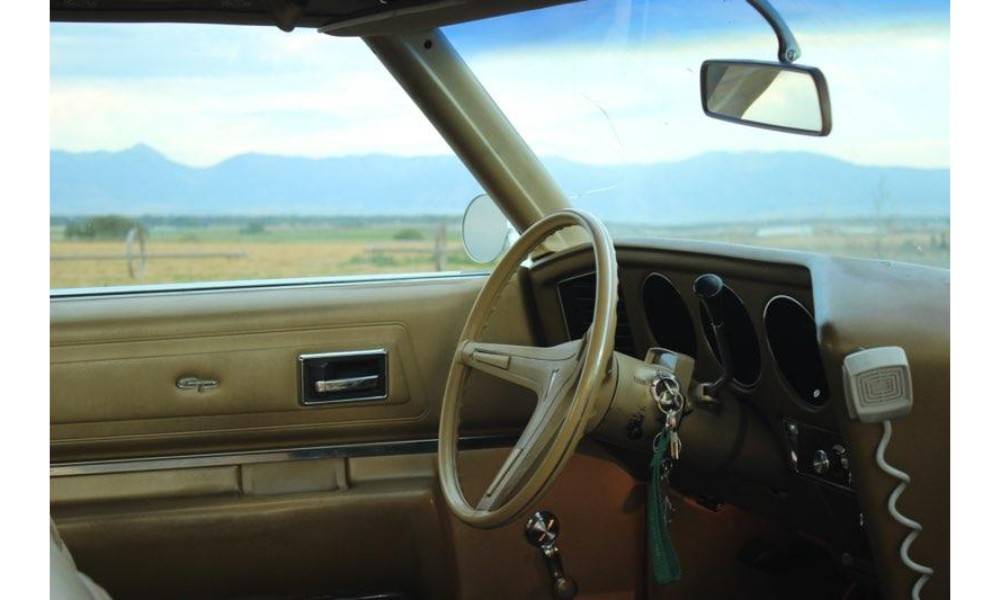 Pontiac-grand-prix-1970-green-9