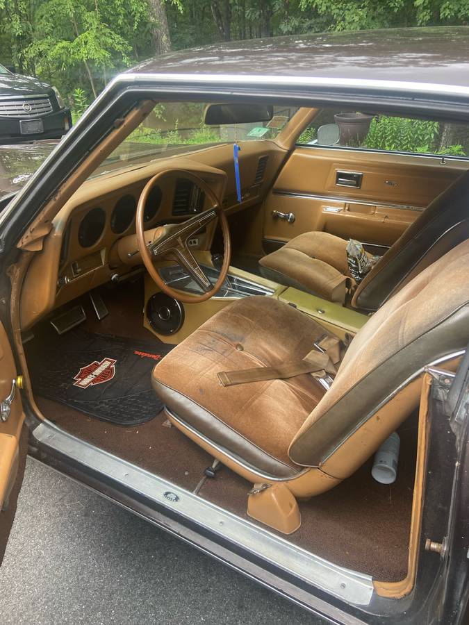 Pontiac-grand-prix-1972-brown-2
