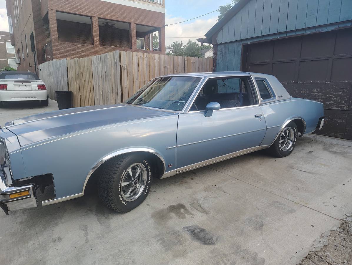 Pontiac-grand-prix-1980