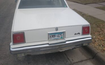 Pontiac-grand-prix-1980-4
