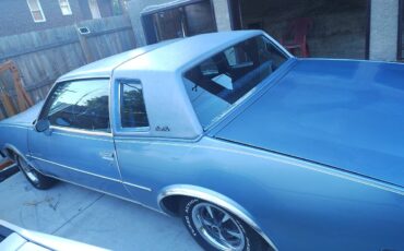 Pontiac-grand-prix-1980-5