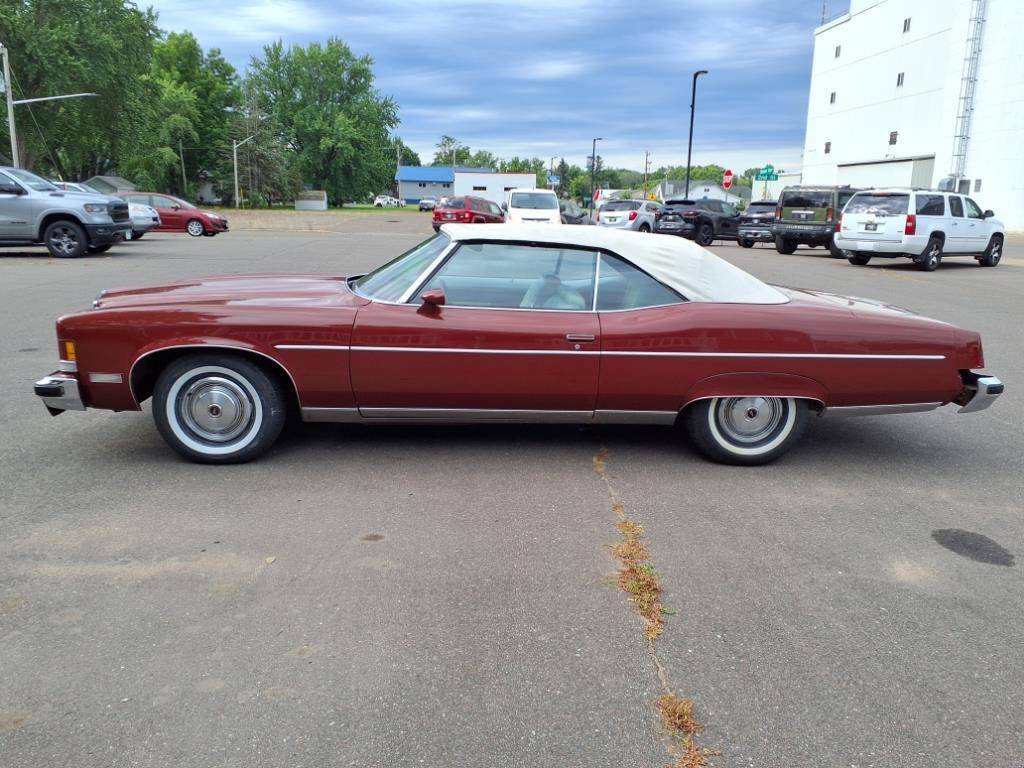 Pontiac-grand-ville-1974-red-1