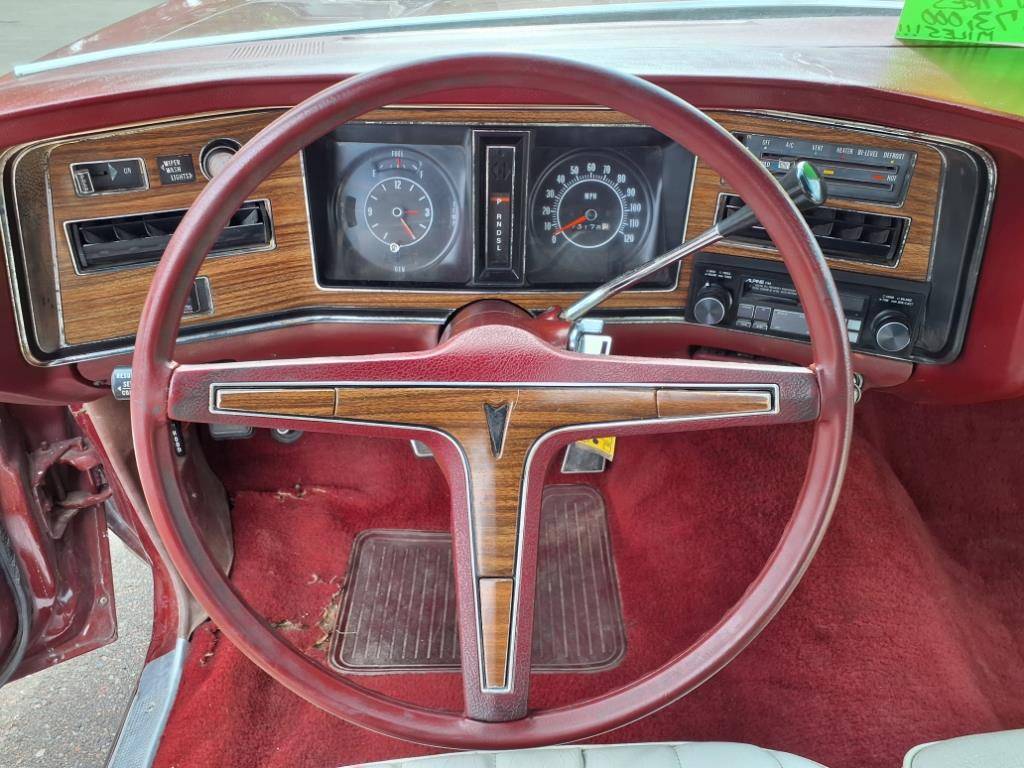 Pontiac-grand-ville-1974-red-10