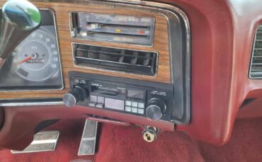 Pontiac-grand-ville-1974-red-2
