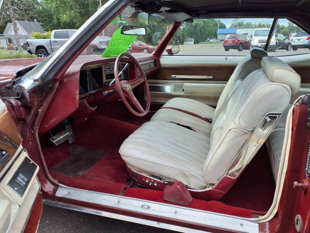 Pontiac-grand-ville-1974-red-8